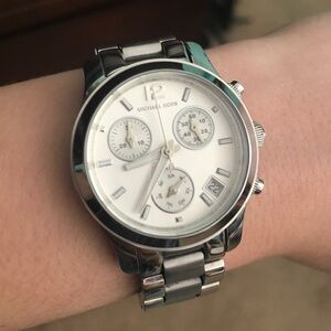 Michael Kors Silver Watch MK-5428